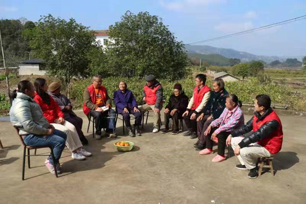 太阳能路灯安装_乡村振兴_高田镇_大路灯安装