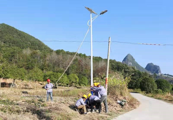大路灯安装_太阳能路灯安装_乡村振兴_高田镇