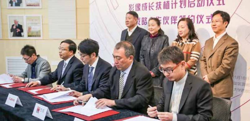 新闻传播学_复合知识结构_新闻传播学专业课程