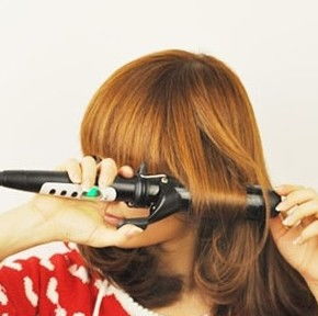 卷发棒使用教程_新手学卷发棒技巧_卷发棒怎么卷内扣短发