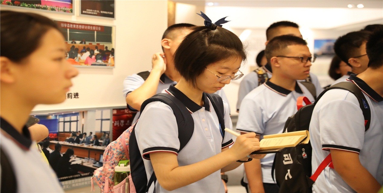 西安交通大学学生_少年班学生课程学习感受_西安交通大学少年班预科体验