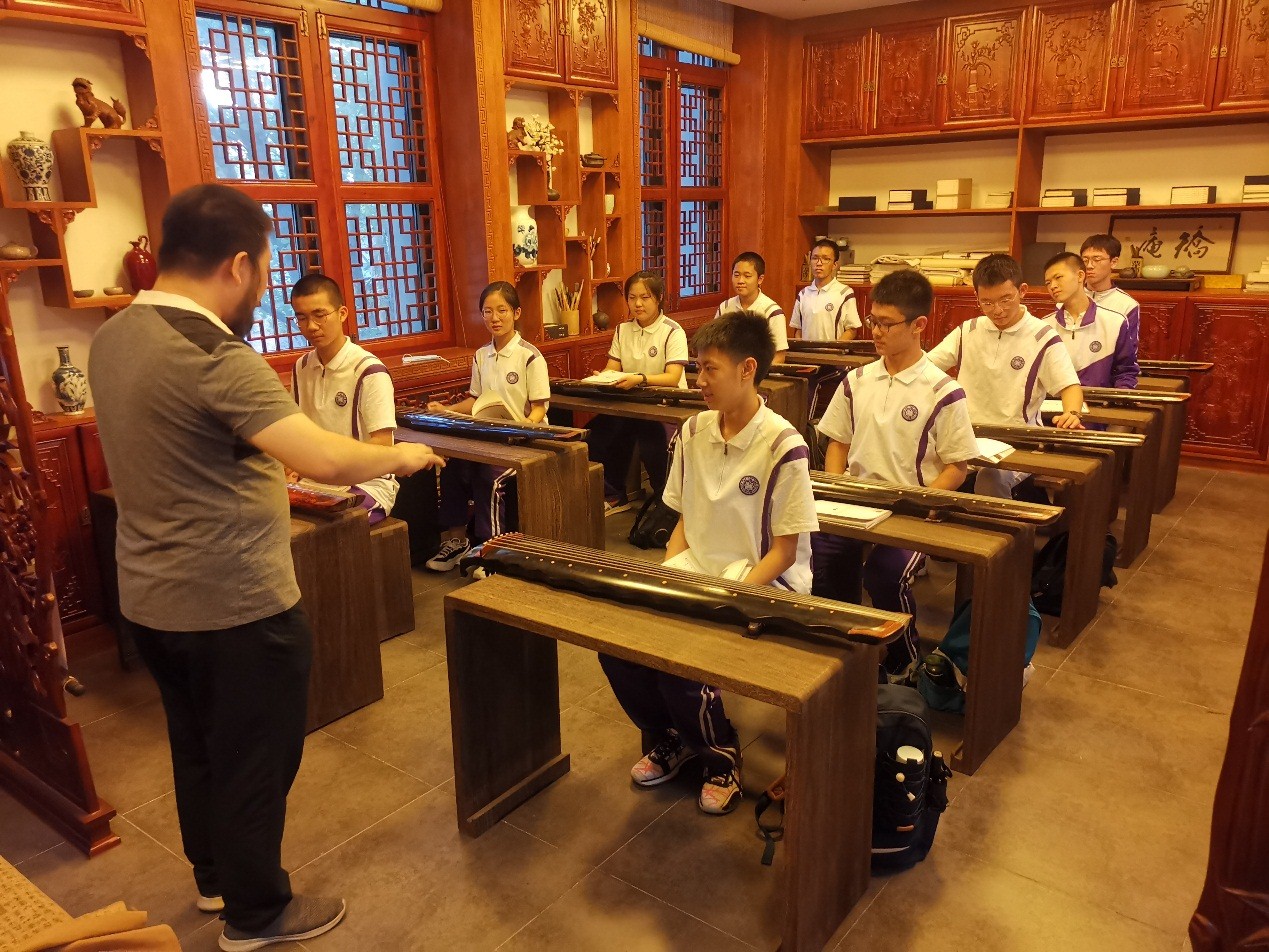 西安交通大学学生_少年班学生课程学习感受_西安交通大学少年班预科体验