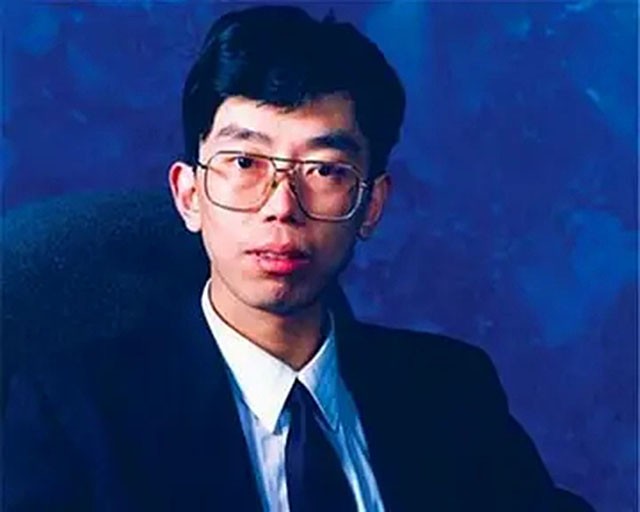 史玉柱 巨人集团 兴衰_史玉柱创业失败