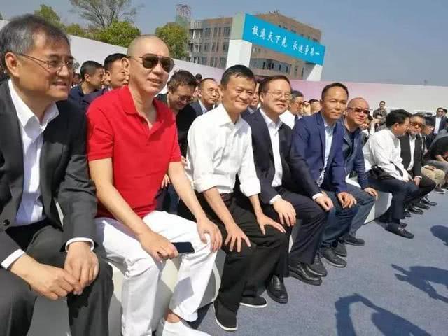 珠海巨人大厦烂尾史玉柱_史玉柱创业失败_巨人大厦24年后的命运