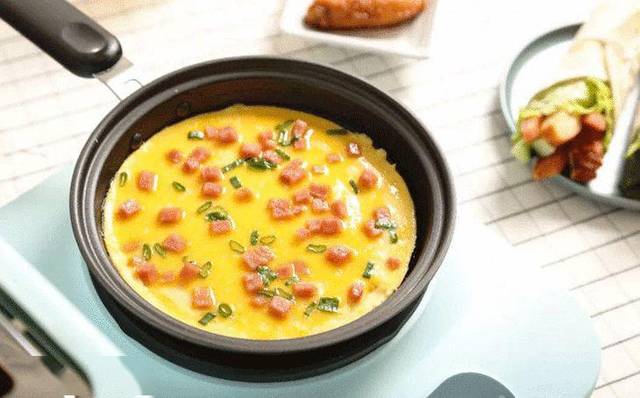 早餐机烤哪种面包_东菱早餐机 烤面包机 三明治蒸煮