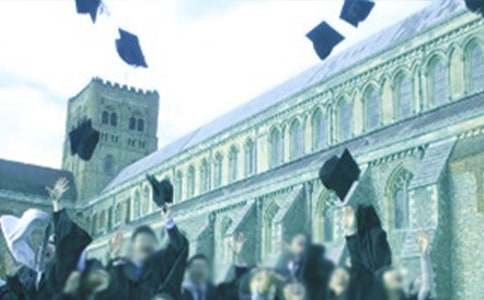 人民大学毕业感言_中国人民大学博士毕业典礼_中国人民大学毕业