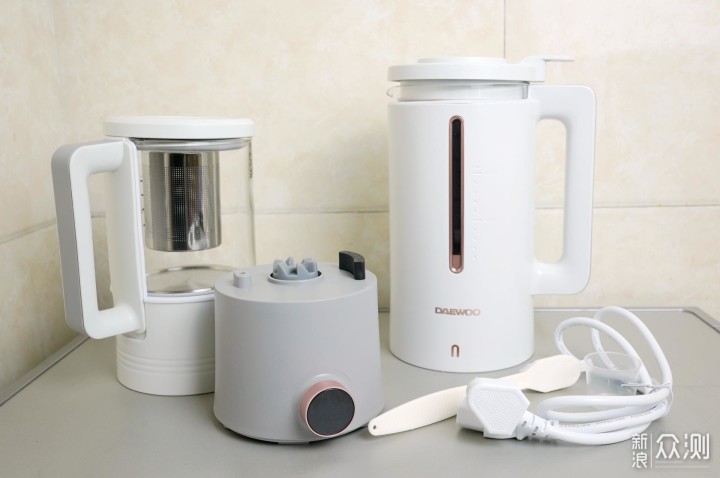 破壁机选购指南_米家破壁机VS大宇轻养对比评测_破壁机怎么样