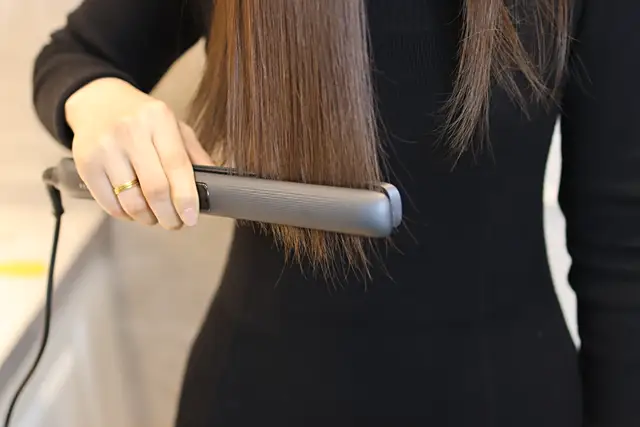 初扉卷发棒_高端养发护发卷发棒_可以转动的卷发棒用法