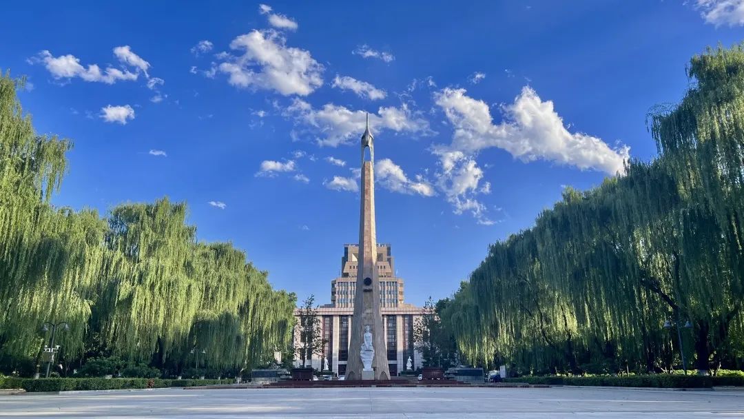 西安交通大学毕业_西安交通大学2022届毕业生就业质量报告_西交大毕业生就业率分析