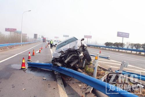 防撞桶作用_高速防撞垫作用_可导向防撞垫原理