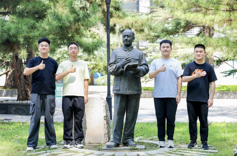 北京航空航天大学学生_北航本科生迎新活动_北京航空航天大学新生报到