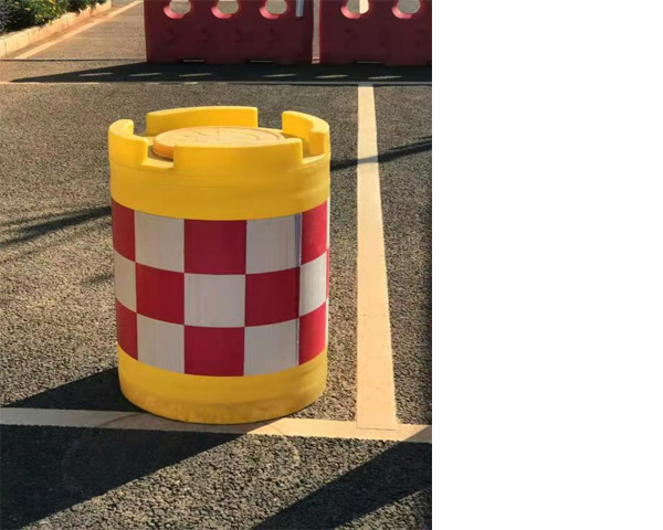 防撞桶生产_防撞桶维护成本_橡胶防撞桶安装方法