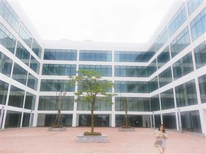 港中大深圳_港中大深圳图书馆建设进度_港中大深圳教学楼特色