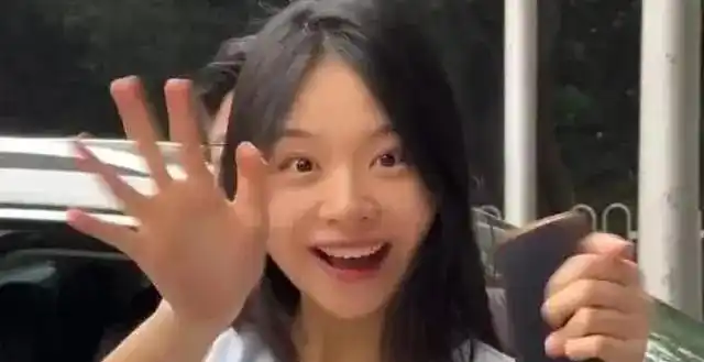 北京电影学院开学典礼_北影新生艺术梦想启航_北京电影学院学生