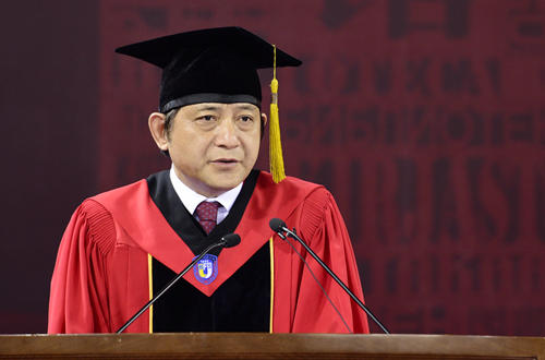 北京外国语大学研究生学位授予仪式_北京外国语大学毕业_北京外国语大学2017届研究生毕业典礼