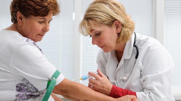 避孕贴 血块_妇科凝胶排血块原因_妇科凝胶使用后出血块正常吗