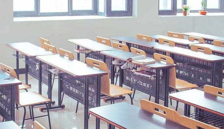 新传考研报录比分析_2025年湖南大学新闻传播学考研初试分数线_2022年新传考研国家线涨幅