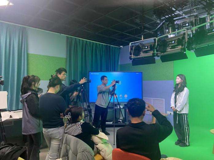 山东大学新闻传播学院_山东有哪些大学考研有传播学_新闻传播学院专业实力