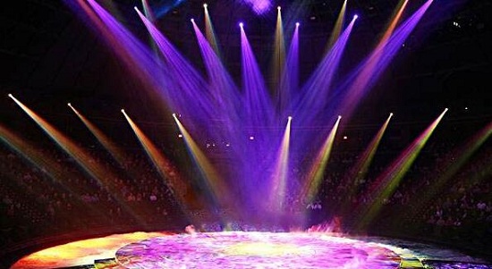 舞台灯控台排列_顶光灯系统工程设计布置_舞台灯光设备工程布置