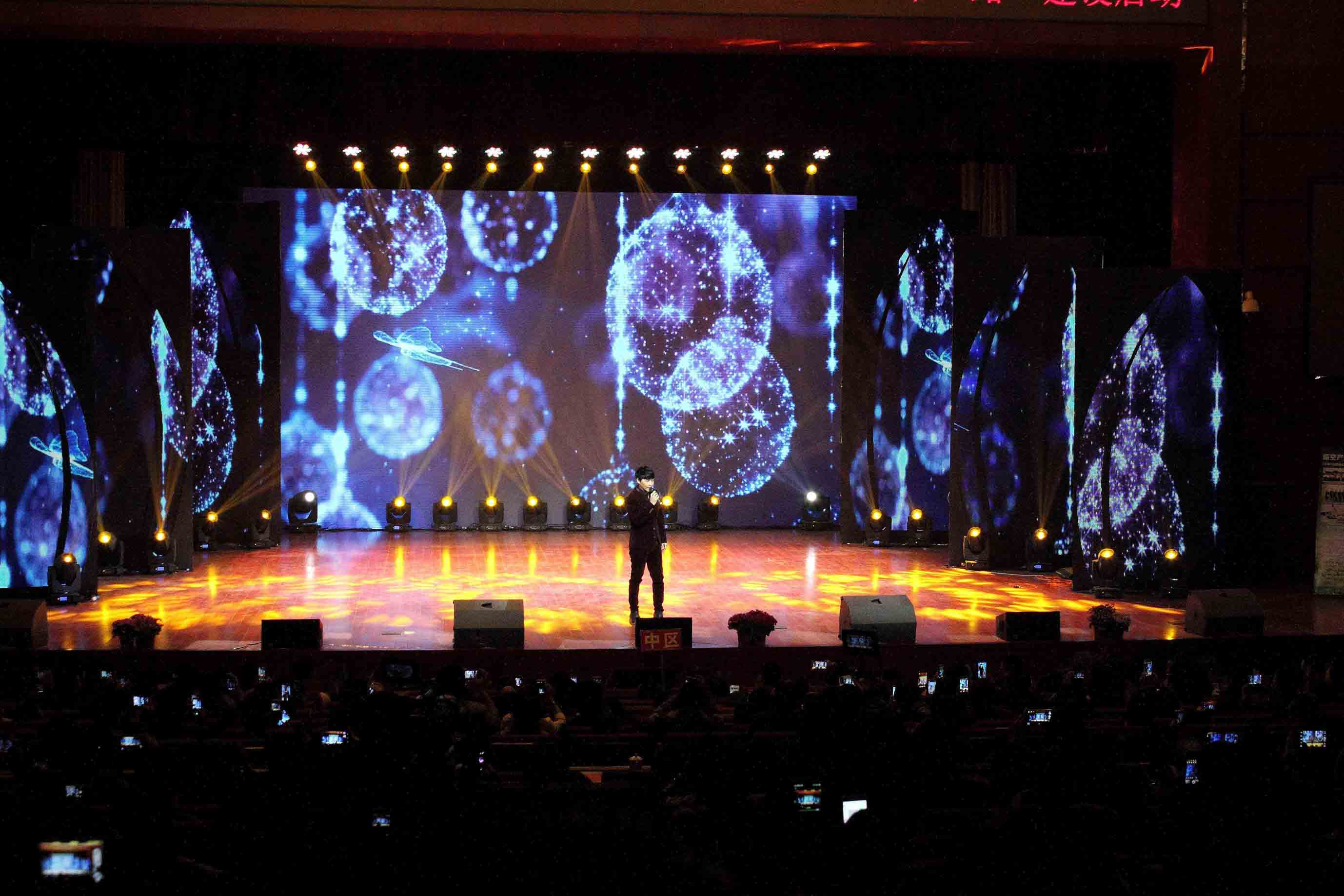 舞台灯控台_边幕杆沿幕杆_舞台侧光灯架