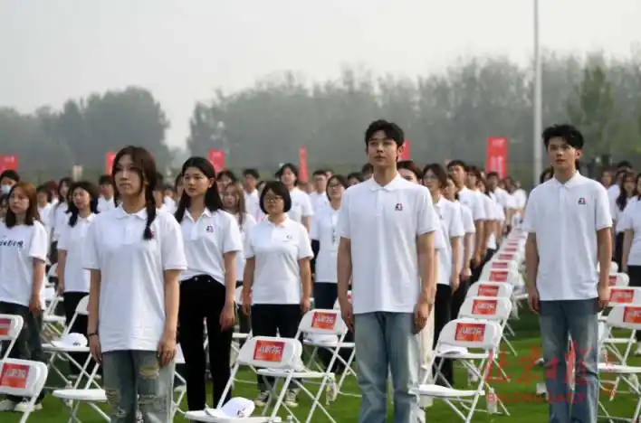 北京电影学院学生_北京电影学院开学典礼_北影怀柔校区新生