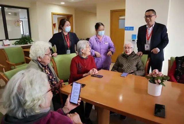 上海员工假期规定_上海市规定最迟发工资日期_