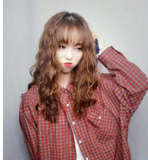 单棒卷发棒烫蛋卷头_三管电卷棒造型_单只普通电卷棒自然弯度造型