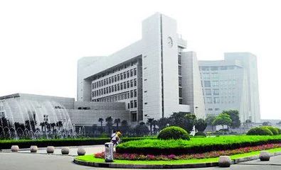 新闻传播学考研招生简章_上海大学传播学专硕考研论坛_上海外国语大学新闻传播学院