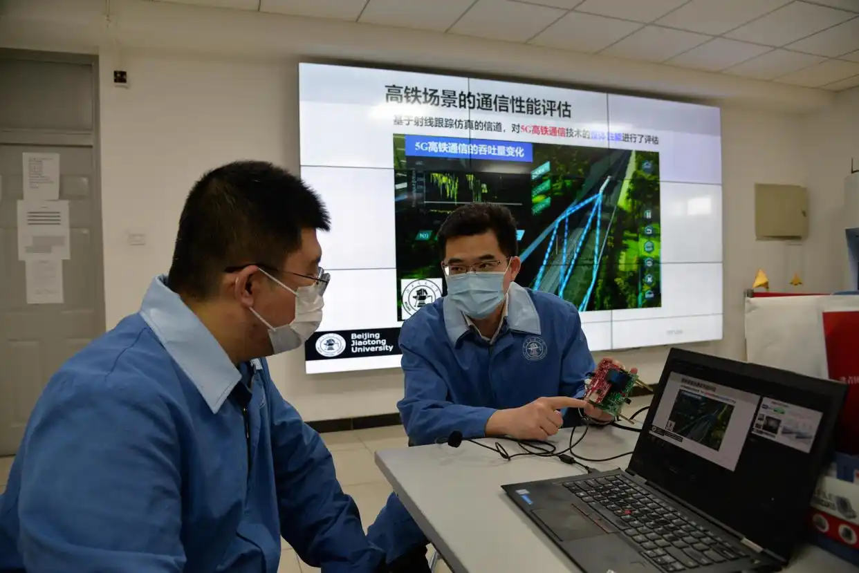 北京交通大学寒假校园生活_北京交通大学学生_北京交通大学留校师生就地过年