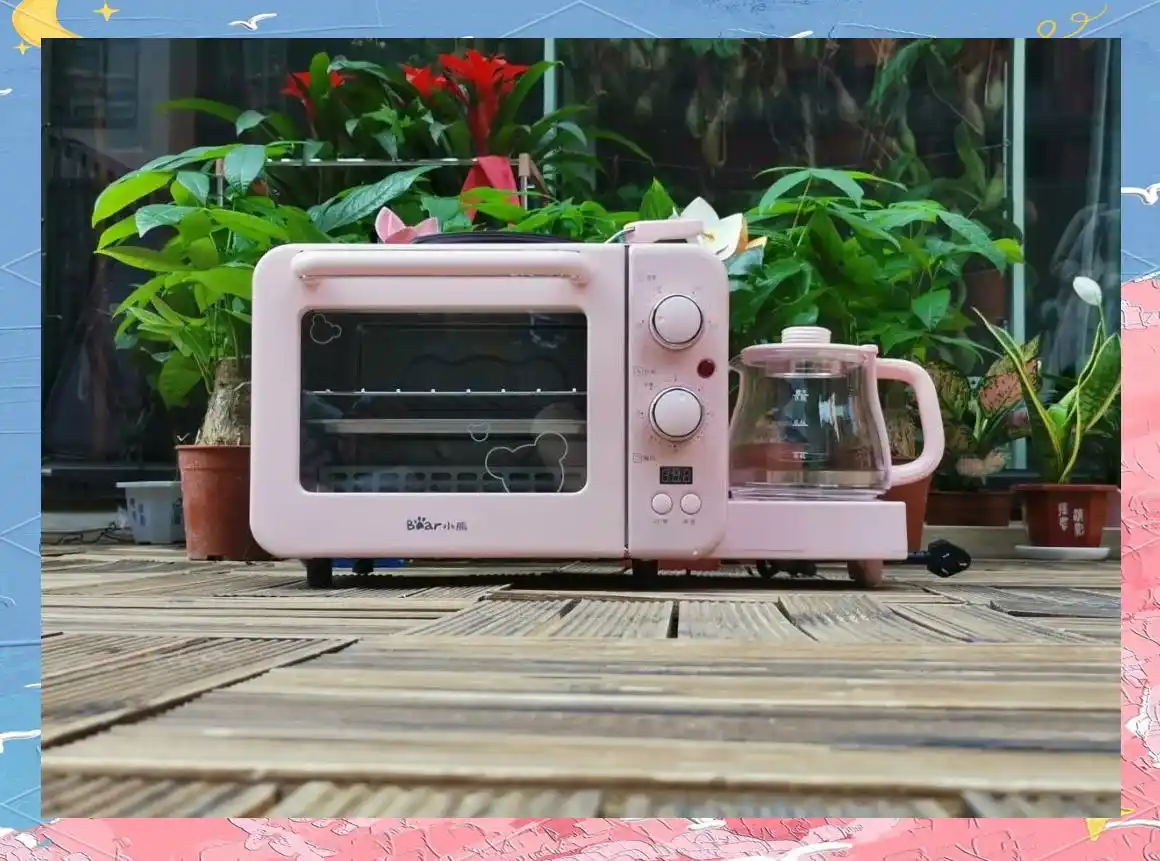 小熊多功能早餐机_小熊早餐机 外观设计 时尚烤箱早餐机