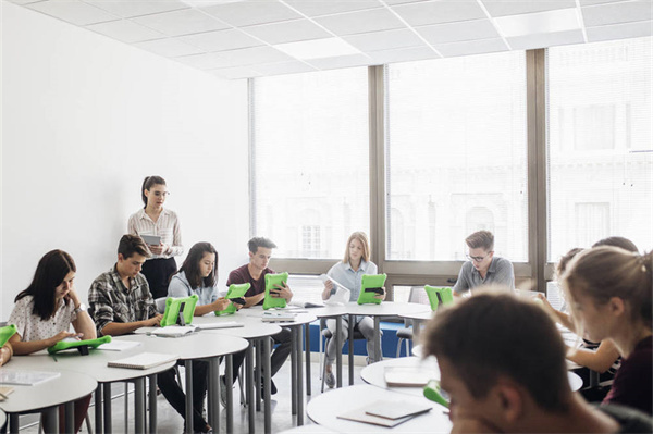 北京外国语大学教授_北京外国语大学报考条件_北京外国语大学录取分数线