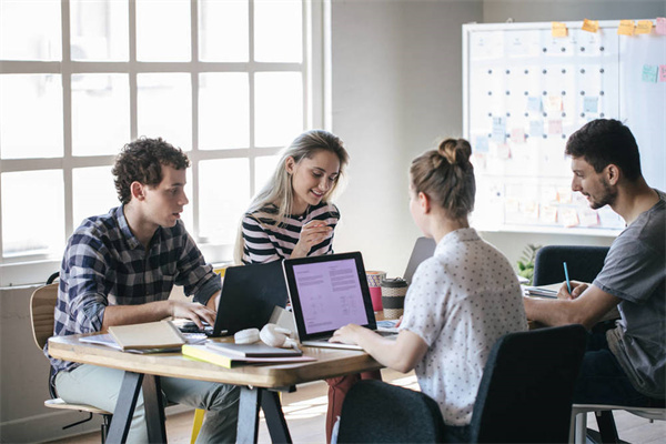 北京外国语大学录取分数线_北京外国语大学教授_北京外国语大学报考条件