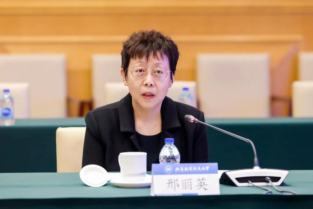 北京航空航天大学校友座谈会_北航校友会第七届常务理事会第一次会议_北京航空航天大学校友