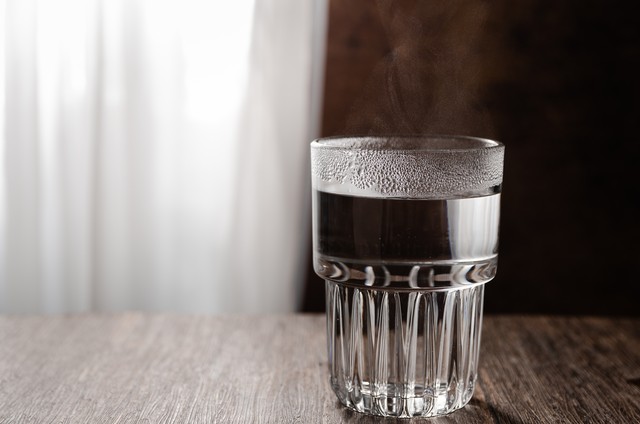 一杯水辨别体质虚实_出虚汗是阴虚还是阳虚_喝温水判断阴虚阳虚