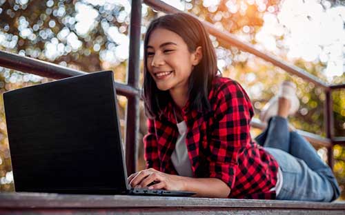 中国传媒大学中外合作办学专业介绍_中国传媒大学中外合作办学专业学费_新闻传播学日本留学