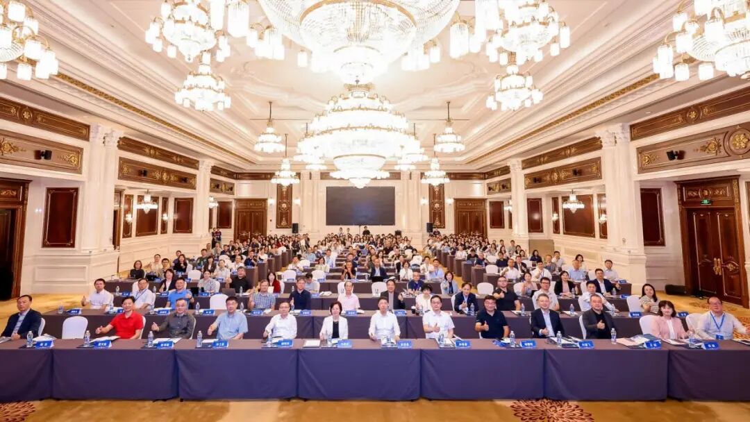 新闻传播学案例分析_中国新媒体传播学年会_智能传播时代主流媒体系统性变革