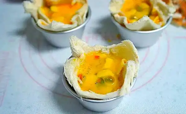 快速营养早餐鸡蛋杯_早餐鸡蛋杯制作方法_早餐机鸡蛋杯食谱