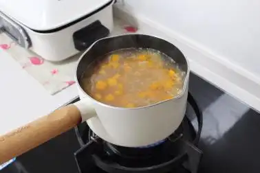 自制南瓜小米糊_南瓜糊做法教程_破壁机南瓜粥的做法