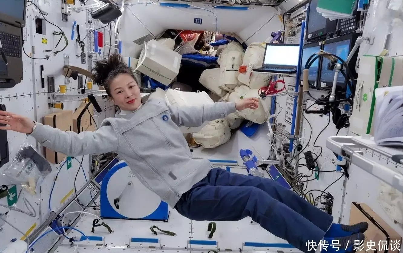 女性航天员服用避孕药 太空生理挑战 航天健康管理_避孕贴跟避孕药