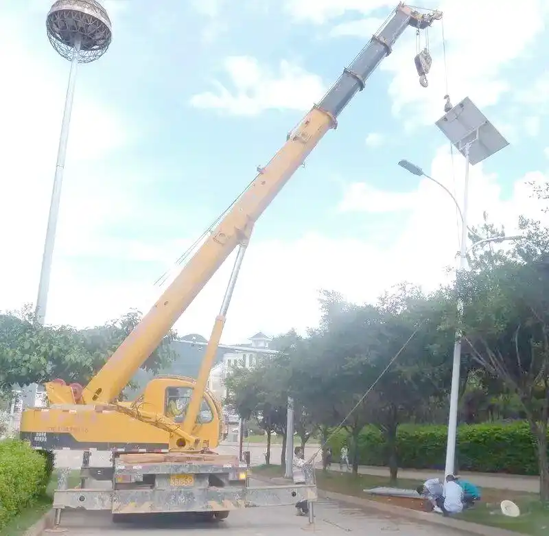 太阳能路灯地基浇筑方法_太阳能路灯安装步骤_大路灯怎么安装