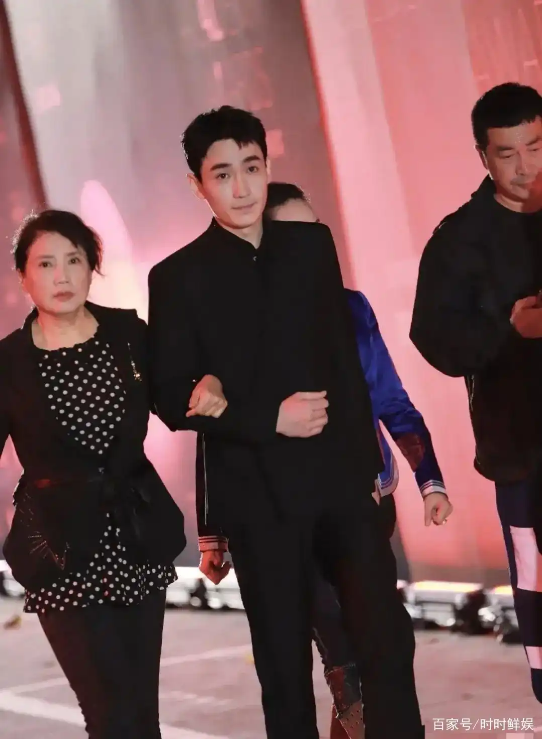 北京电影学院校友_北京电影学院明星校友_北京电影学院70周年校庆