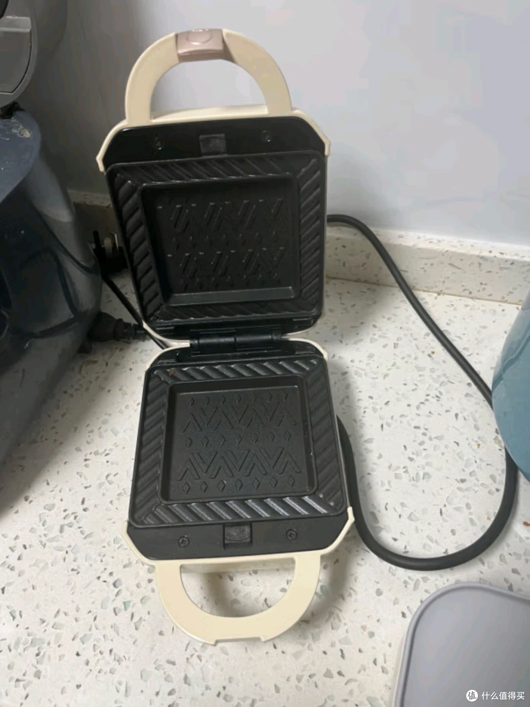 Bear三明治机早餐机多功能热压_小熊电器多功能早餐机_小熊三明治机早餐机