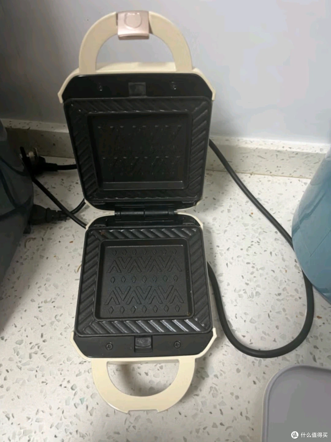 小熊三明治机早餐机_小熊电器多功能早餐机_Bear三明治机早餐机多功能热压