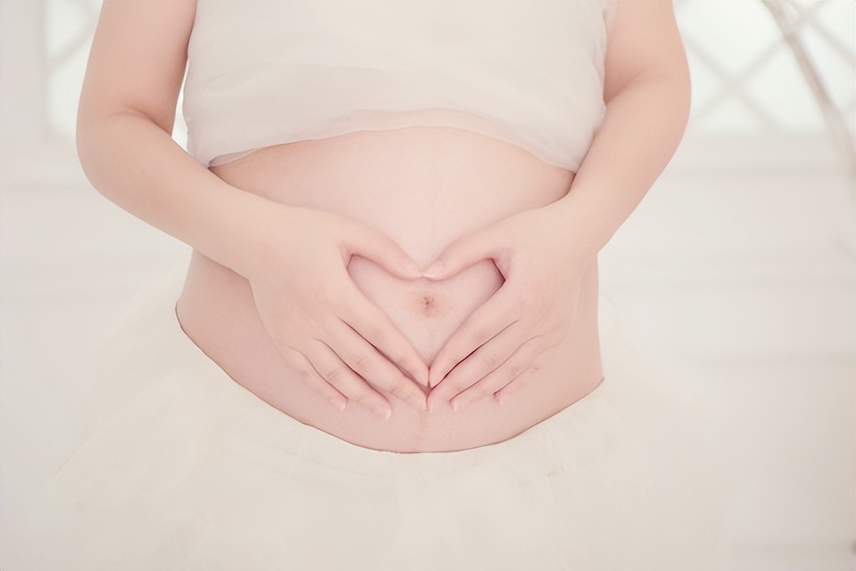 子宫肌瘤息肉月经异常_月经血块肉样组织_避孕贴 血块