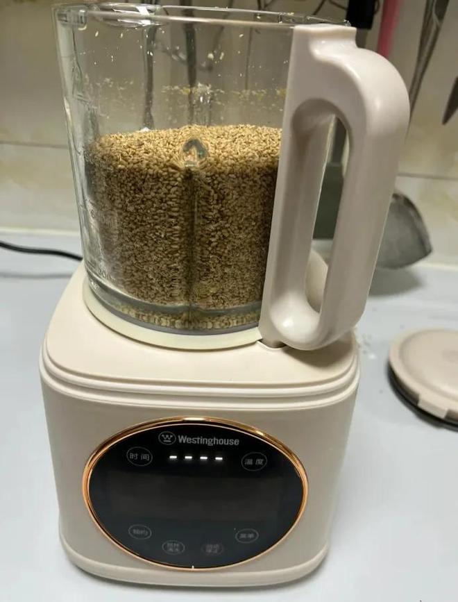 芝麻酱 破壁机_破壁机新用途_破壁机绞肉馅