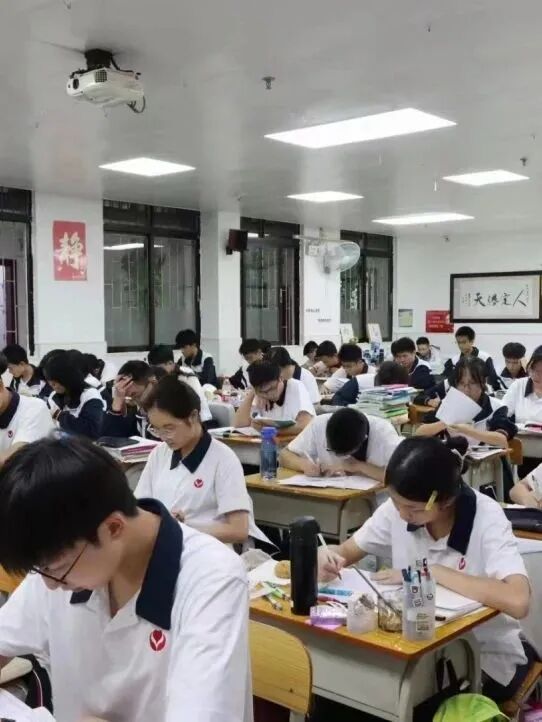 华侨生联考_港澳台联考报名条件_港澳台联考是什么