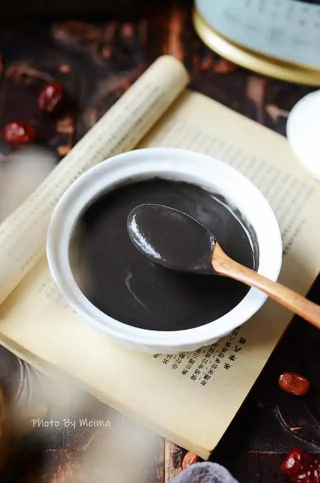 养生黑芝麻糊做法_破壁机芝麻糊的做法_自制黑芝麻糊食谱