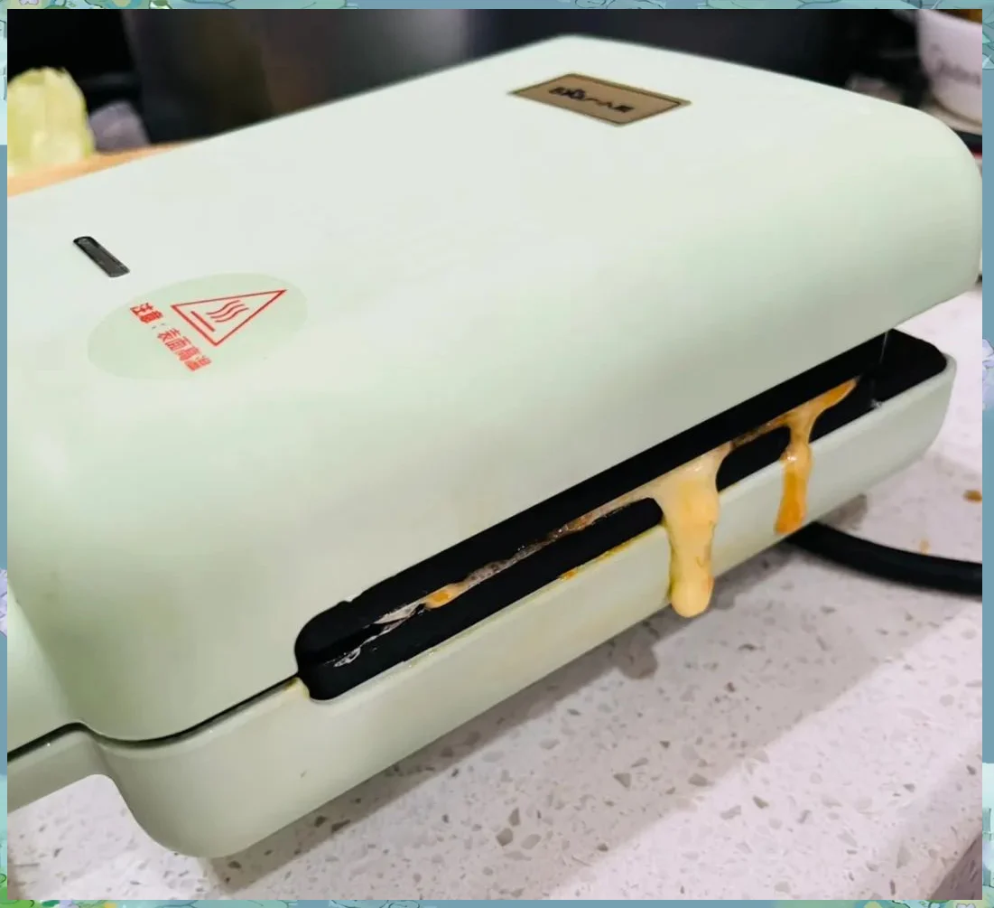 早餐三明治机使用体验_早餐机痛点_蛋包肠机实用性分析