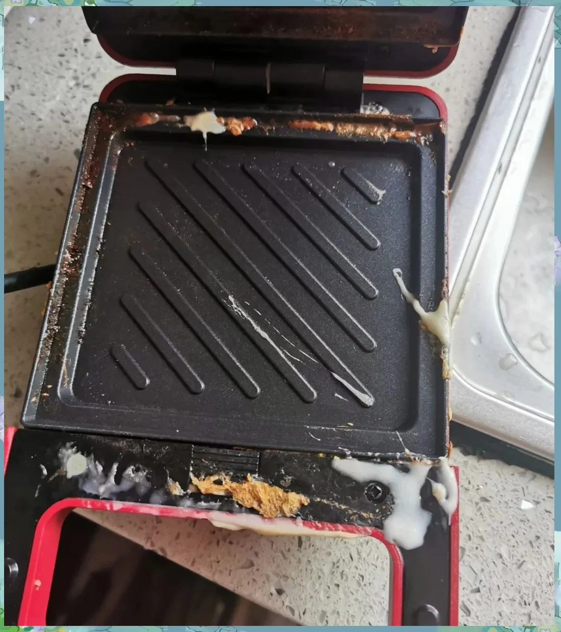 蛋包肠机实用性分析_早餐三明治机使用体验_早餐机痛点