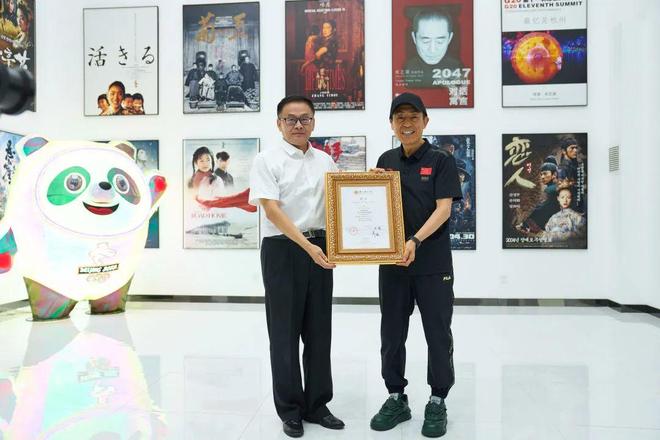 北京电影学院教授_张艺谋 北京电影学院 特聘教授